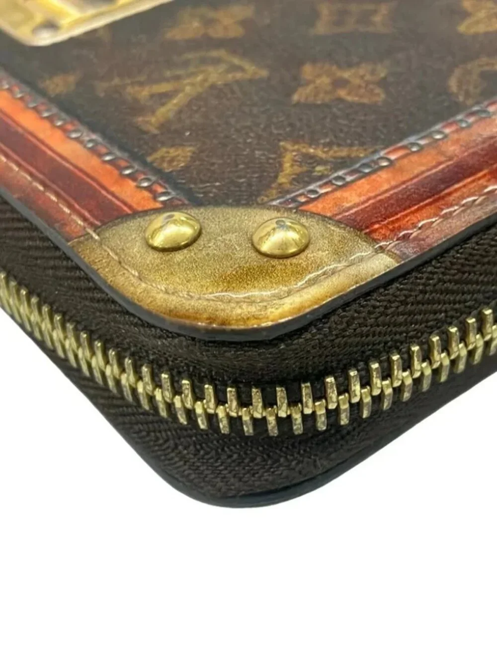 LOUIS VUITTON Zippy Wallet Monogram Transformed Canvas